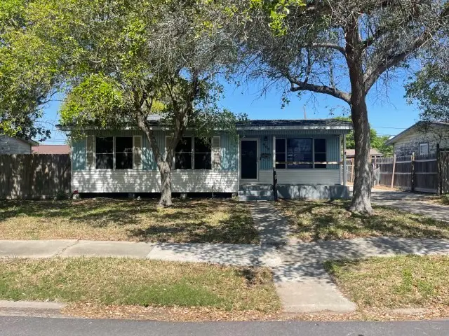 909 Zarsky Drive, Corpus Christi, TX 78412 - Image #1