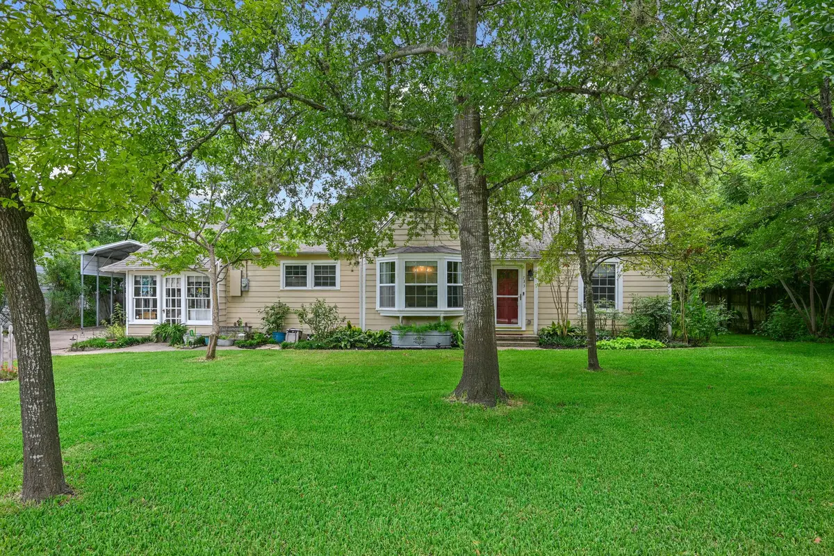 733 Eagle Pass Street, Bryan, TX 77802 - #1