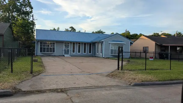 5711 Doolittle Boulevard #1, Houston, TX 77033