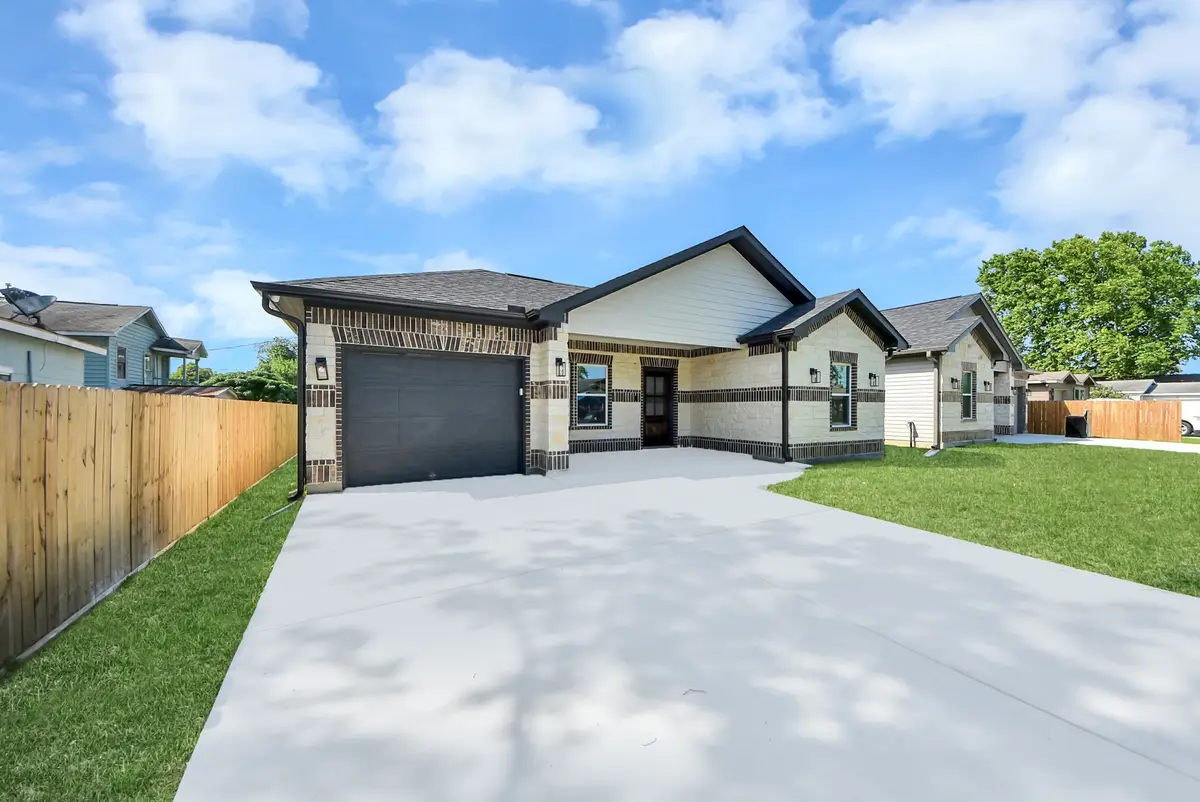 608 Miriam Street, Baytown, TX 77520 - #1
