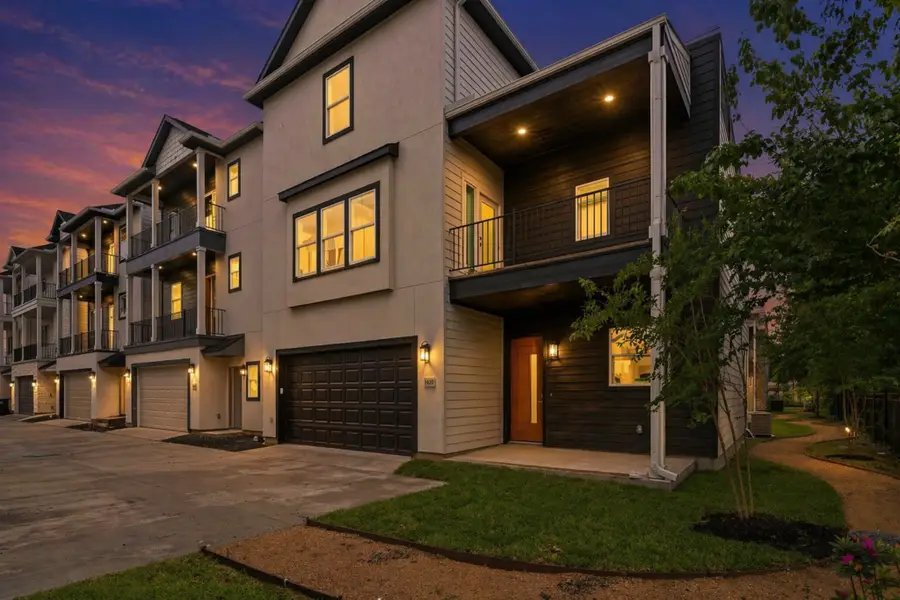 1420 W 34th 1/2 Street, Houston, TX 77018 - #3