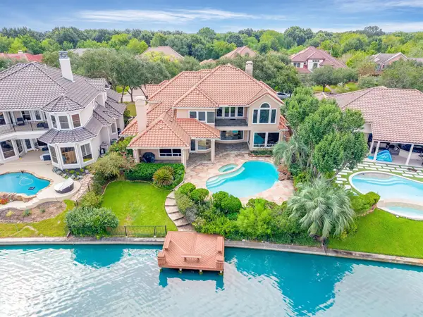 19006 Windsor Lakes Drive, Houston, TX 77094