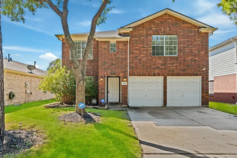 10211 E Summit Canyon Drive, Houston, TX 77095 - Image #2