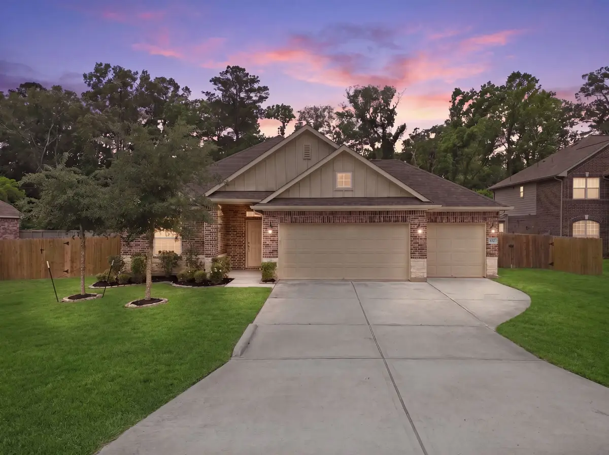 632 W Linnwood Drive, Woodbranch, TX 77357 - #1