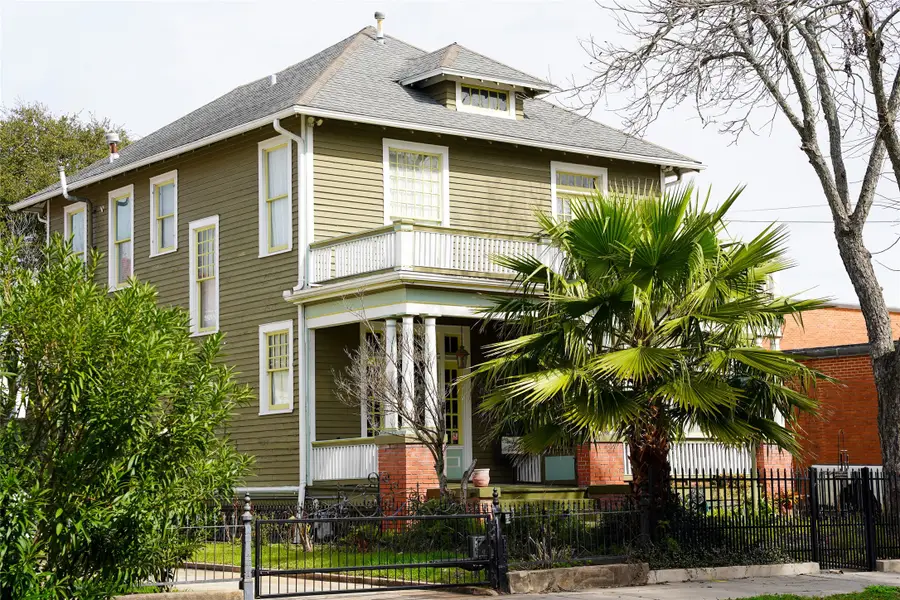 3016 Avenue O, Galveston, TX 77550 - #2