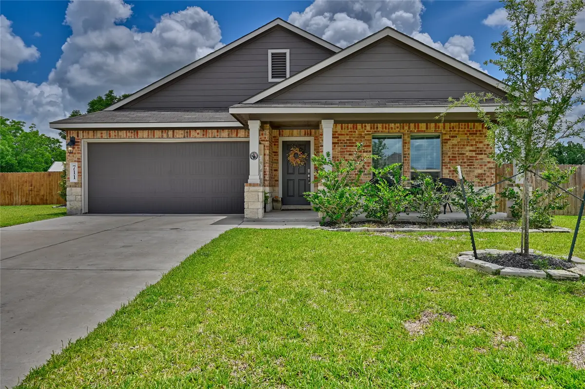 711 Davy Street, Brenham, TX 77833 - #1