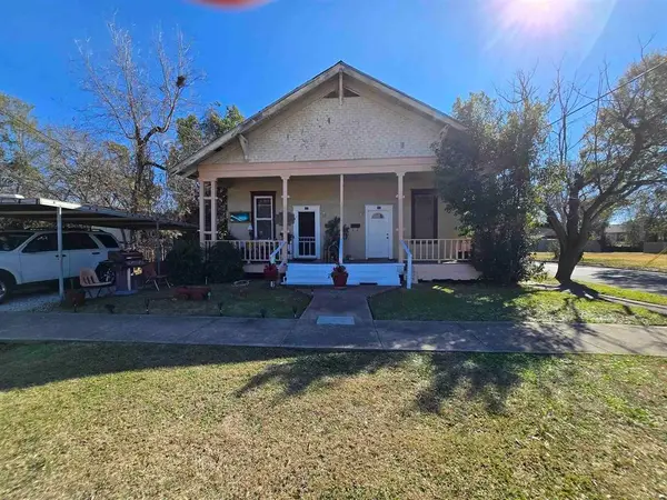 899 Cartwright Street, Beaumont, TX 77701