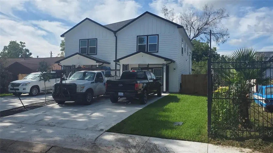 4821 Burma Road, Houston, TX 77033 - #2