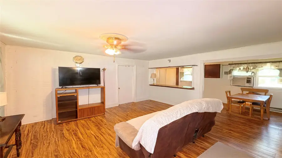 26735 Saddle Rock Lane, New Caney, TX 77357 - Image #3