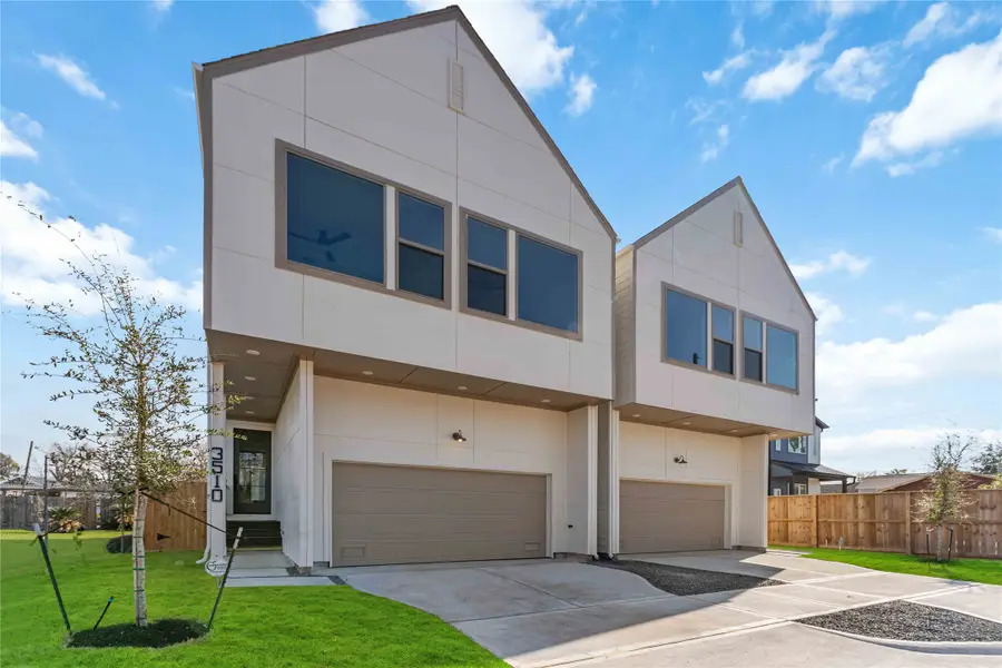 3510 Delhi Street, Houston, TX 77022 - Image #2