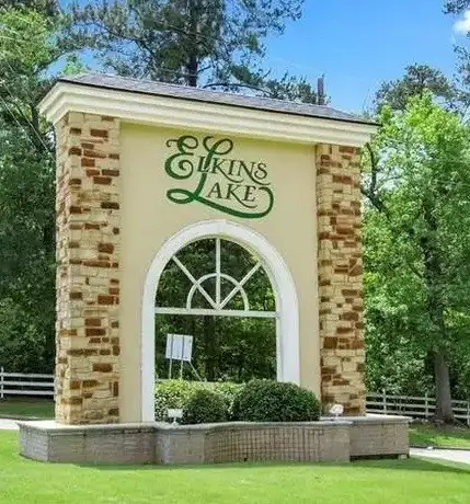 1933 Rollingwood Dr, Huntsville, TX 77340 - #1