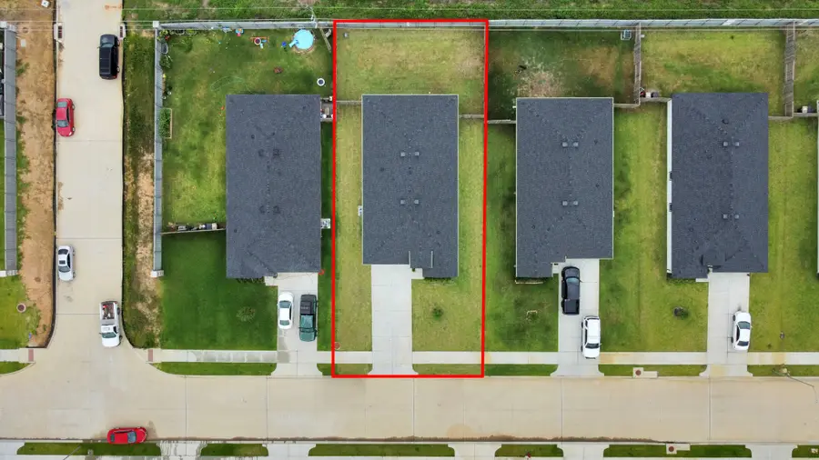 2039 Woodlark Way, Sealy, TX 77474 - Image #2