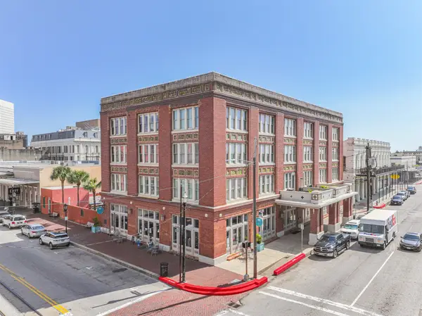 2425 Strand, Galveston, TX 77550