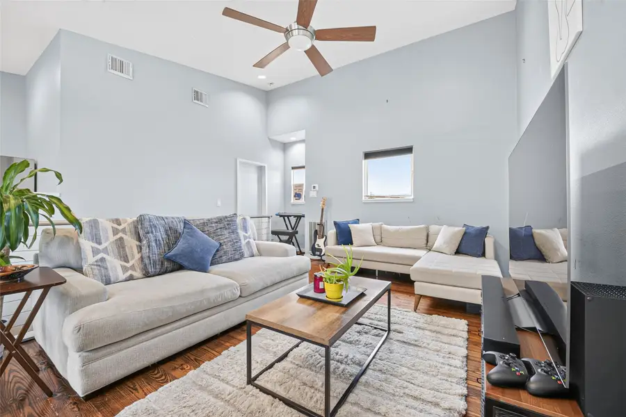 5920 Fairdale Lane #10, Houston, TX 77057 - #3
