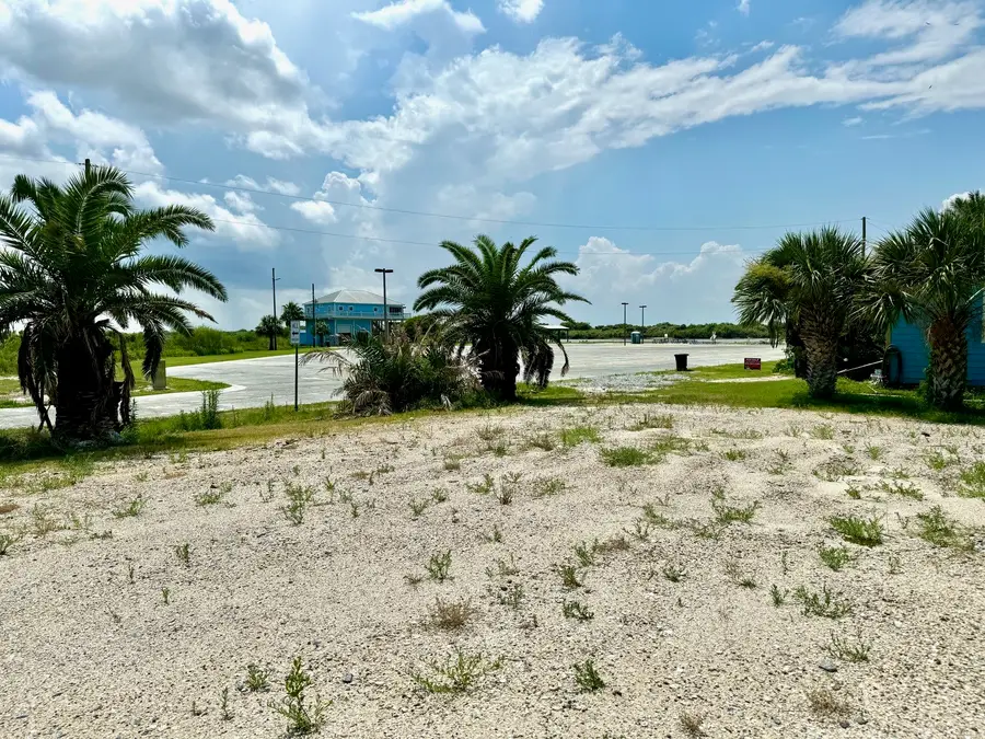1250 Yacht Basin, Gilchrist, TX 77617 - Image #3