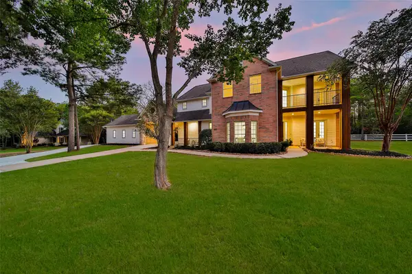 33319 White Oak Court, Magnolia, TX 77354