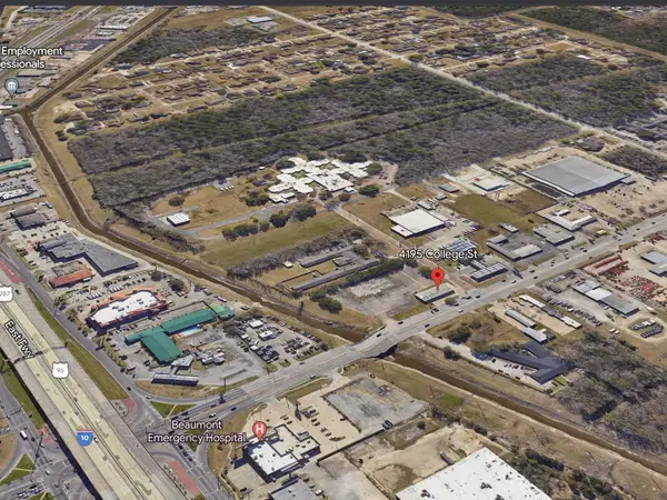 4195 College Street, Beaumont, TX 77707