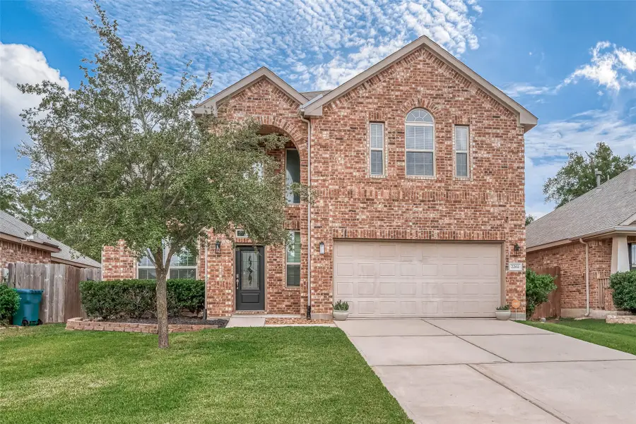 2261 Oak Circle Drive N, Conroe, TX 77301 - Image #2