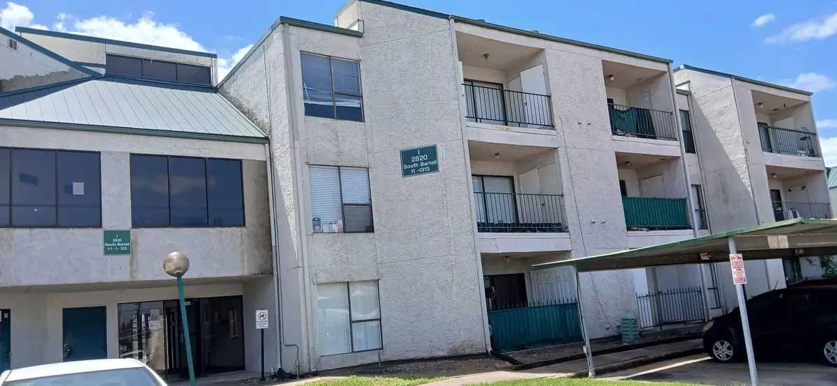 2820 S Bartell Drive #9, Houston, TX 77054 - Image #1