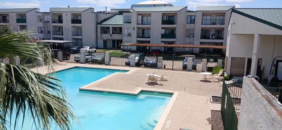 2820 S Bartell Drive #9, Houston, TX 77054 - Image #2