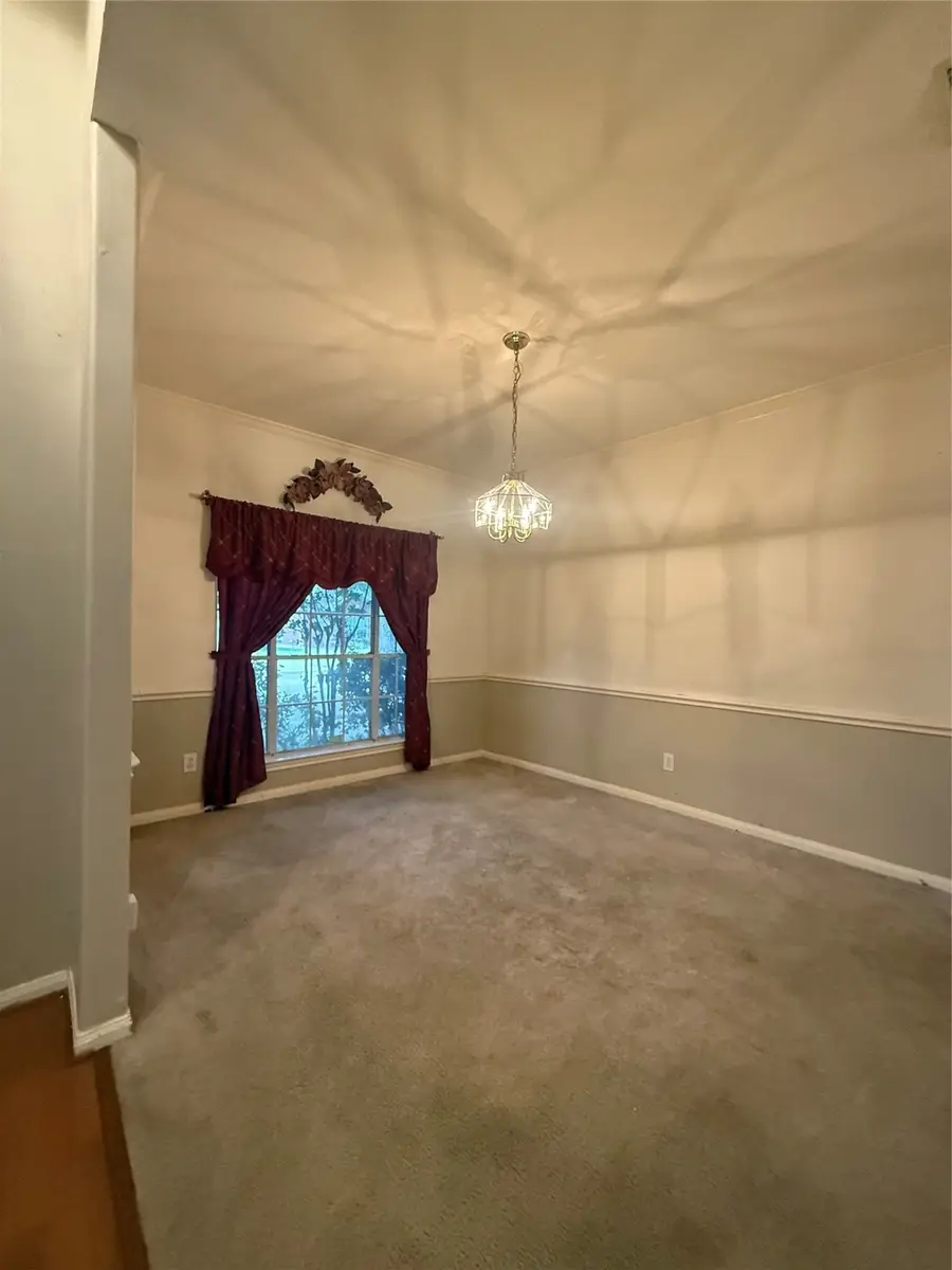 823 Portsmouth, Pearland, TX 77584 - Image #2