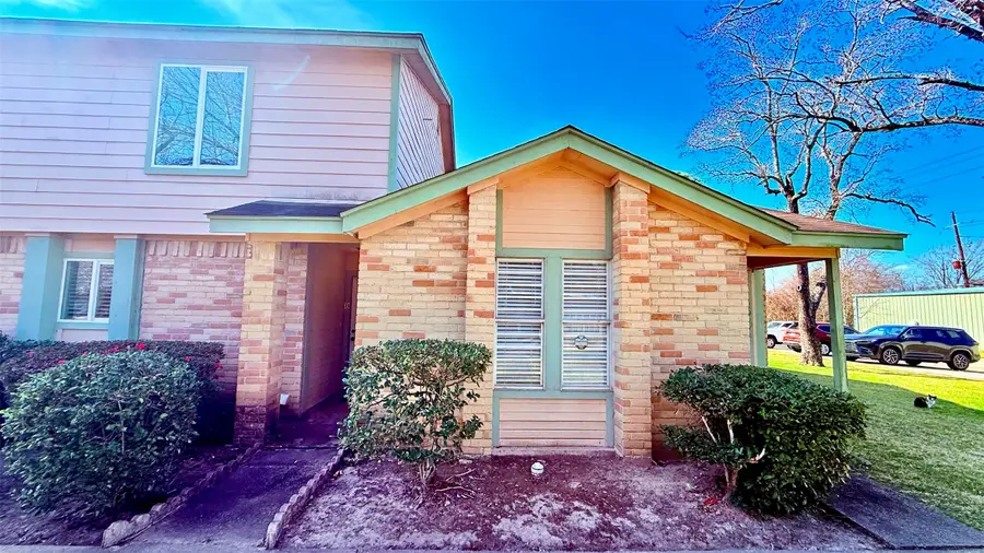 1927 Country Village Boulevard #B, Humble, TX 77338 - #2