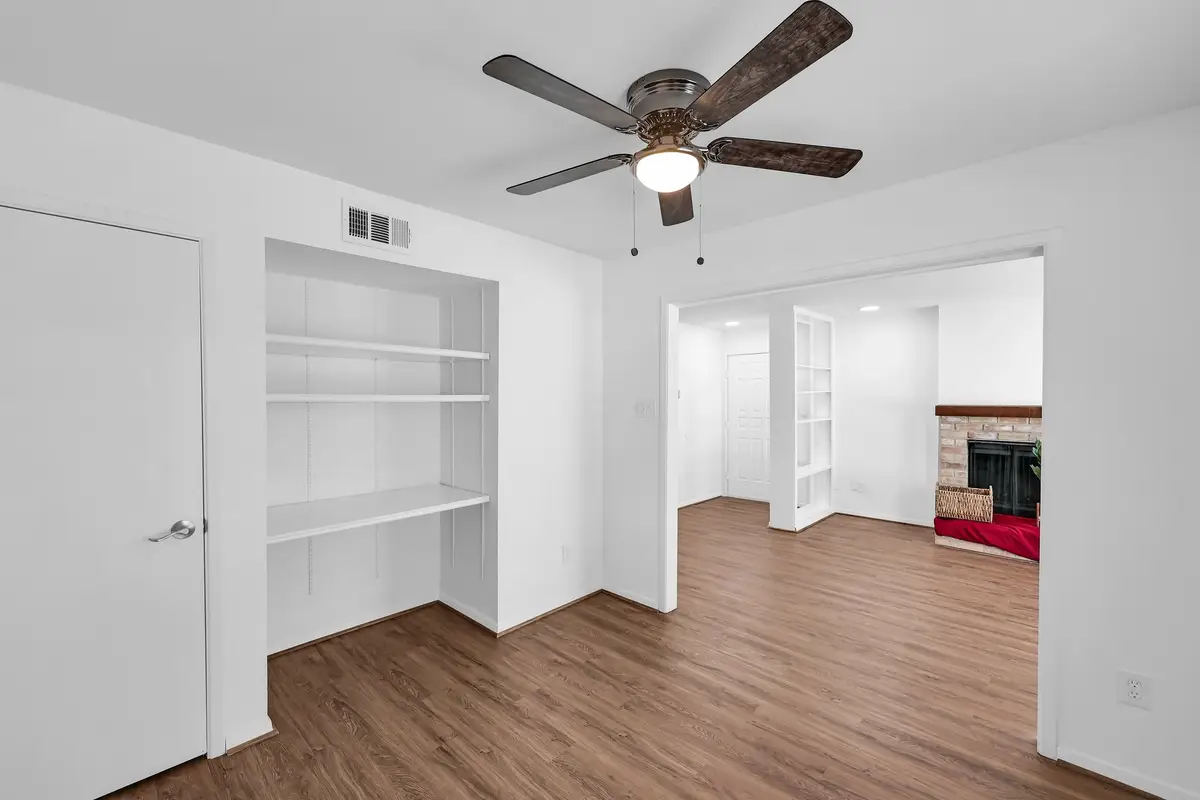 2100 Wilcrest Drive #203, Houston, TX 77042 - Image #1