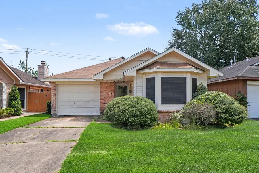 1917 Greenwood Drive, Rosenberg, TX 77471 - #2