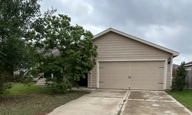 996 Lake View Circle W, Brookshire, TX 77423 - #1
