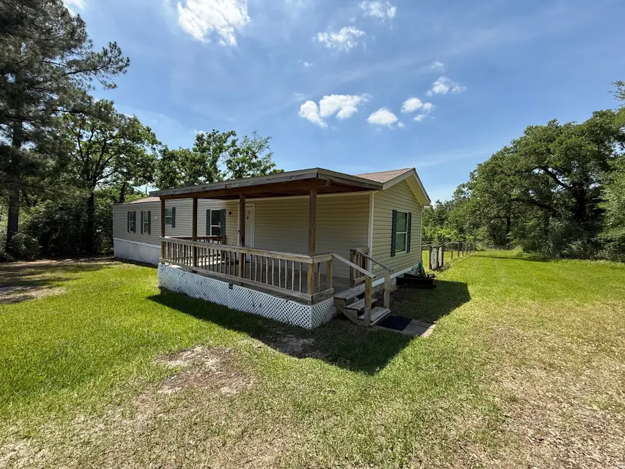 107 Twin Creek Drive, Huntsville, TX 77320 - #3