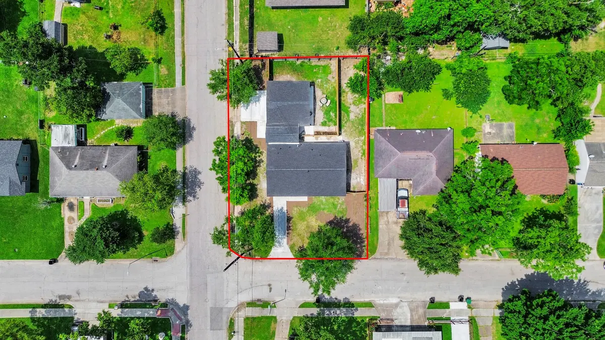 5903 Belneath Street, Houston, TX 77033 - #1