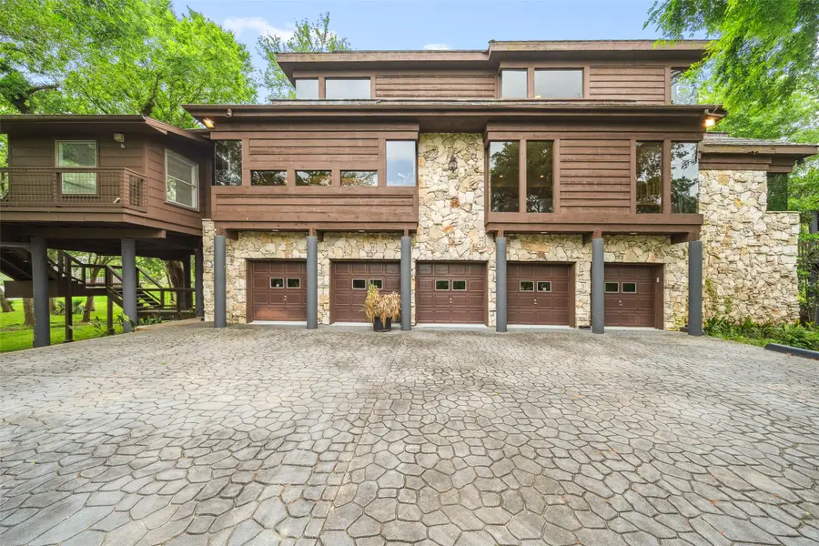 2207 Pine Drive, Friendswood, TX 77546 - Image #3