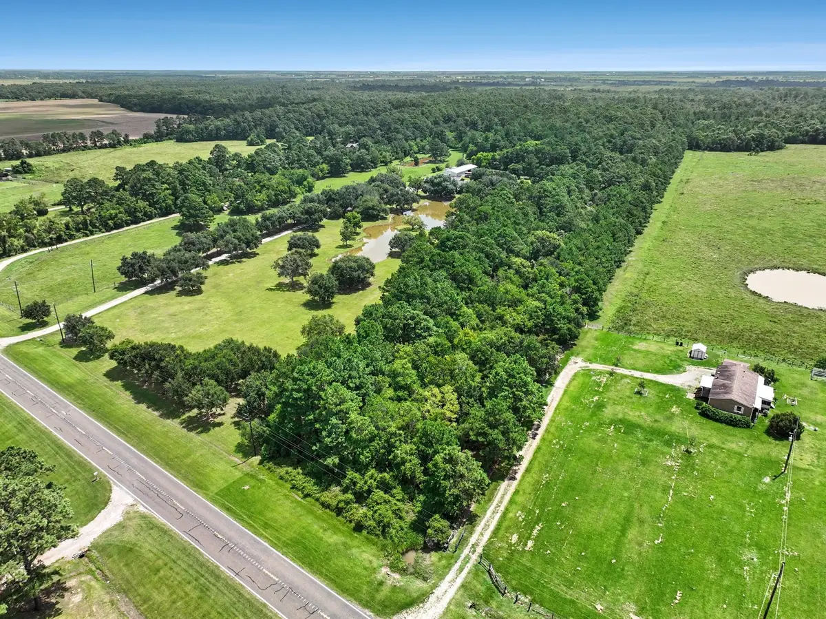 0009 Fm 563, Anahuac, TX 77514 - #1
