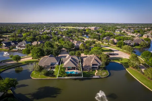 8411 Middle Canyon Road, Katy, TX 77494