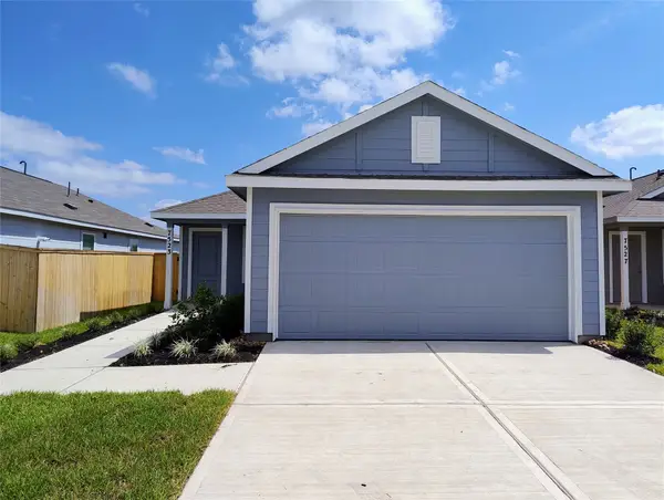 7523 Madrid Manor, Richmond, TX 77469