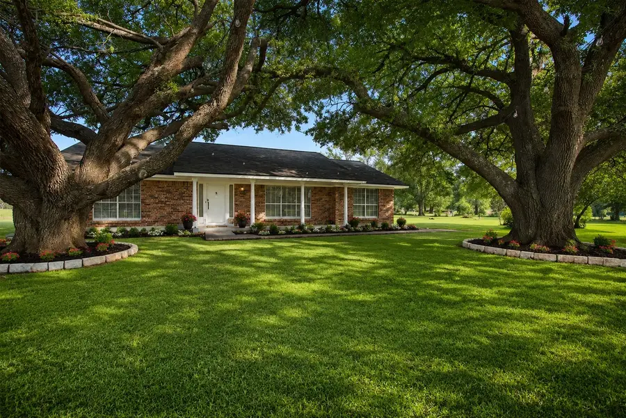 7519 Fm 977 W, Normangee, TX 77871 - #2