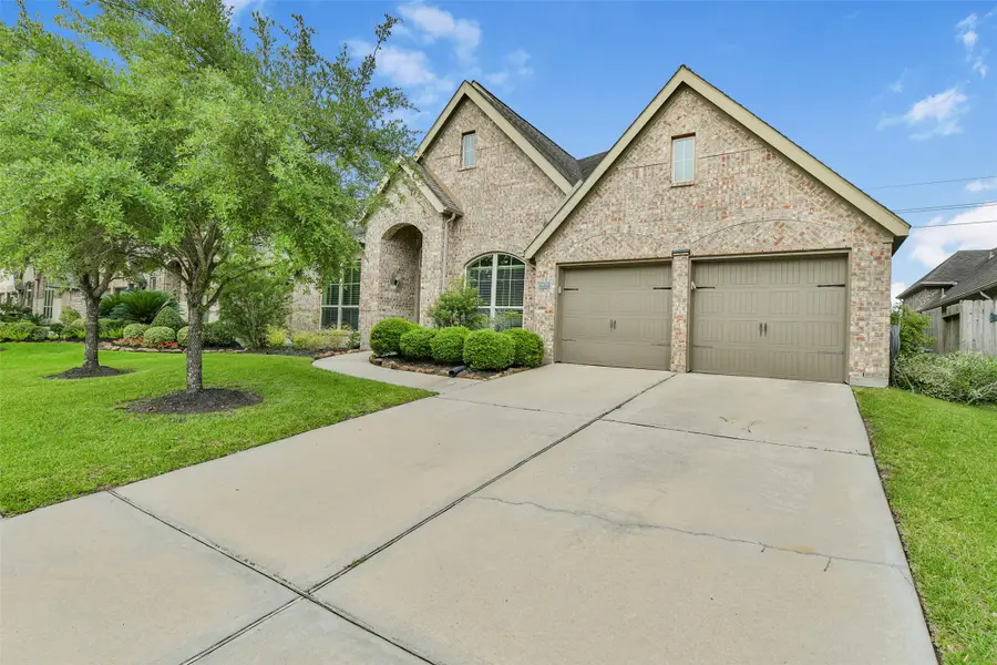 3011 Sunrise Run Lane, Pearland, TX 77584 - #2