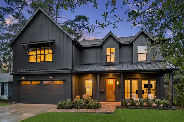 1260 Candlelight Lane, Houston, TX 77018