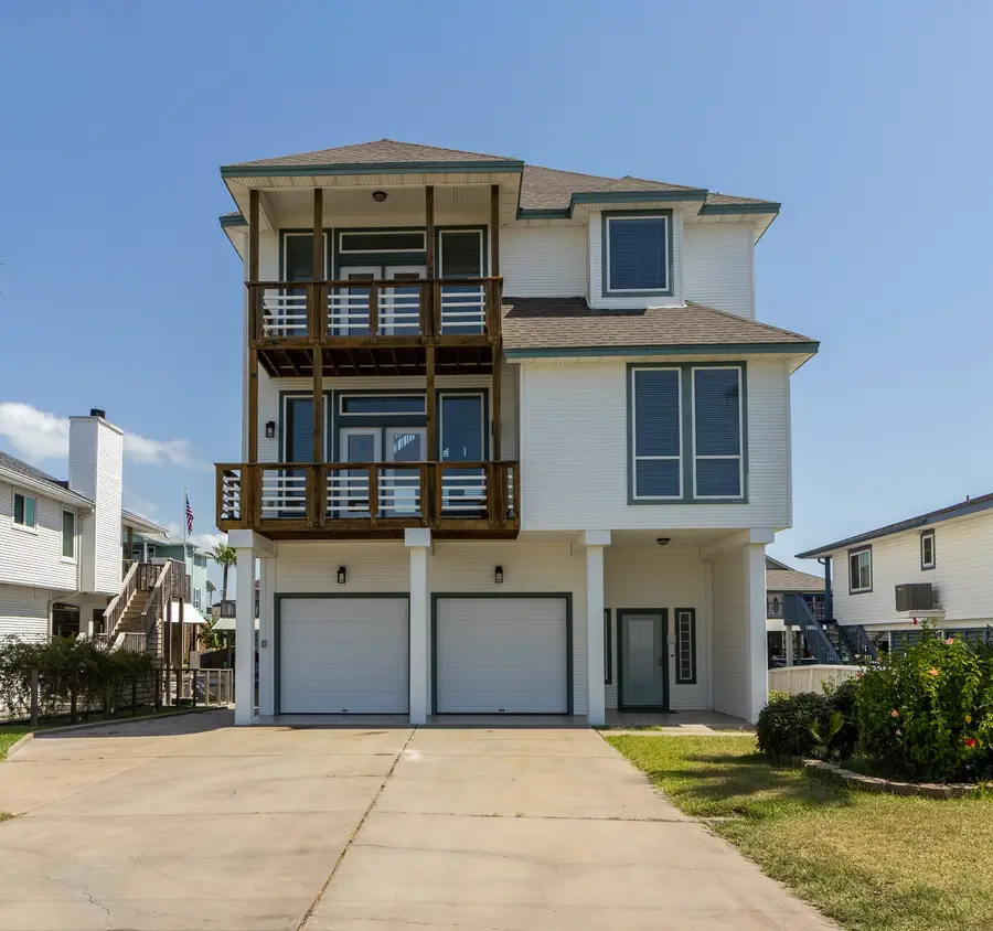 1414 Lotus Drive, Tiki Island, TX 77554 - #3