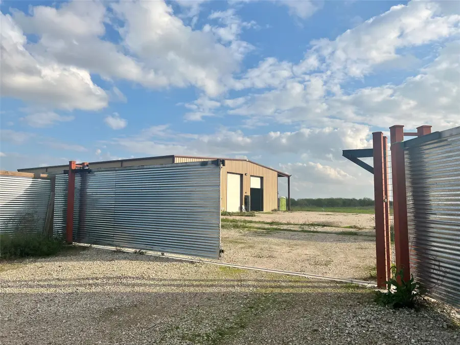 36847 Richard Frey 2-10 Road #10, Hempstead, TX 77445 - Image #3