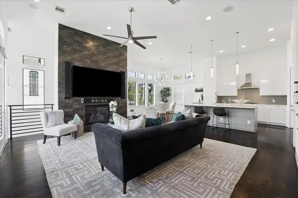 612 Reinicke Street, Houston, TX 77007