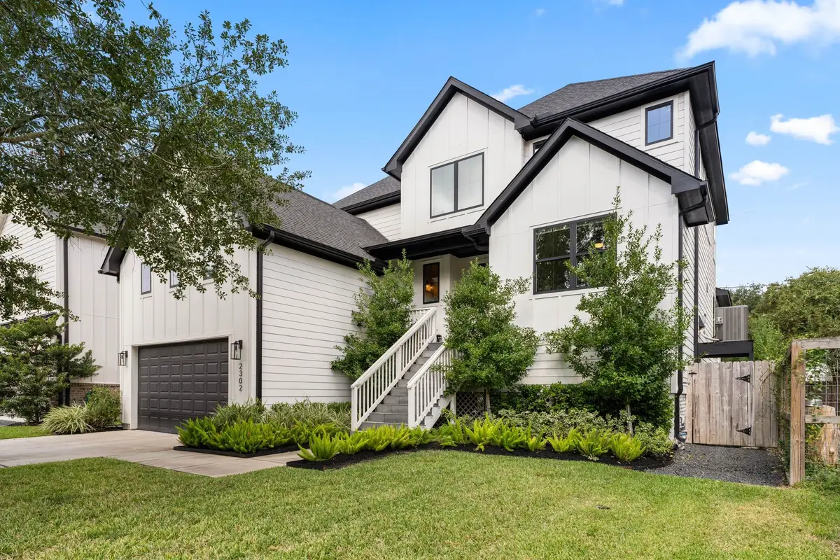 2302 Gardenia Drive, Houston, TX 77018 - Image #1