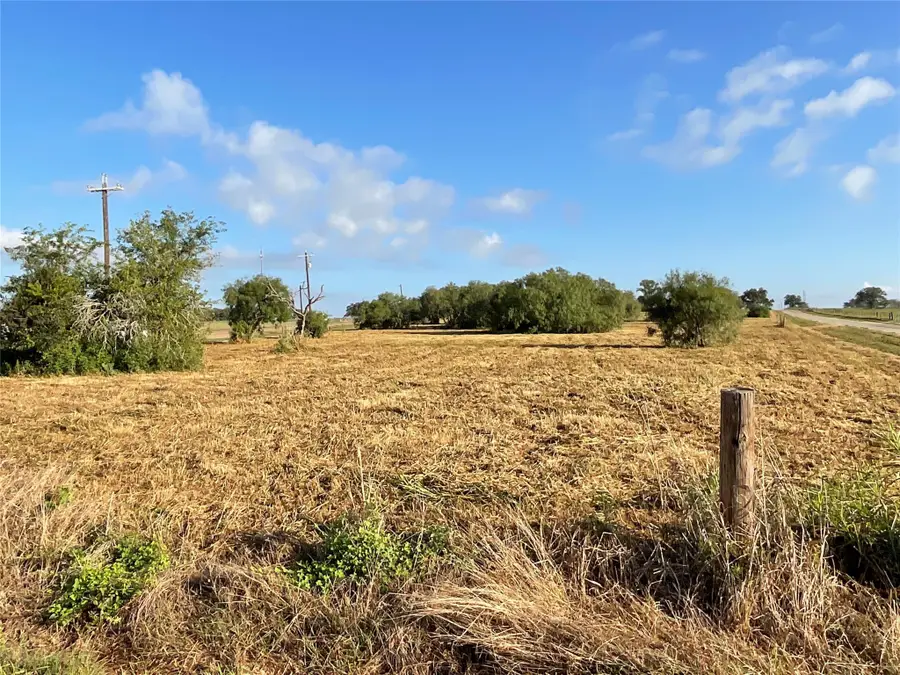 1932 Old Goliad Road, Cuero, TX 77954 - Image #3