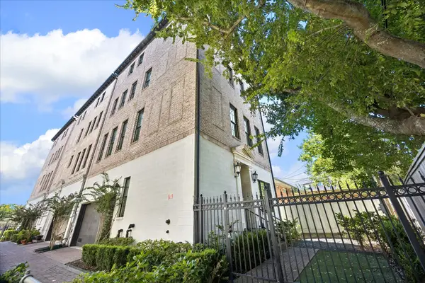 3828 Glen Arbor Drive, Houston, TX 77025
