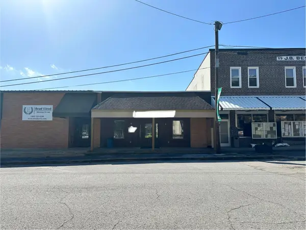 120 S Charlton Street, Woodville, TX 75979