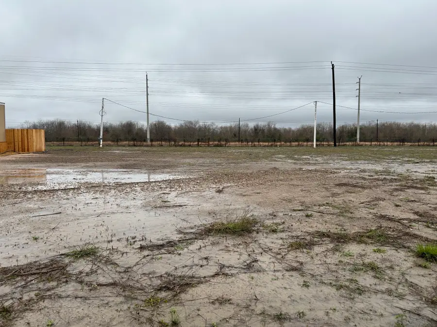 1913 N Wildflower Drive, Deer Park, TX 77536 - Image #2