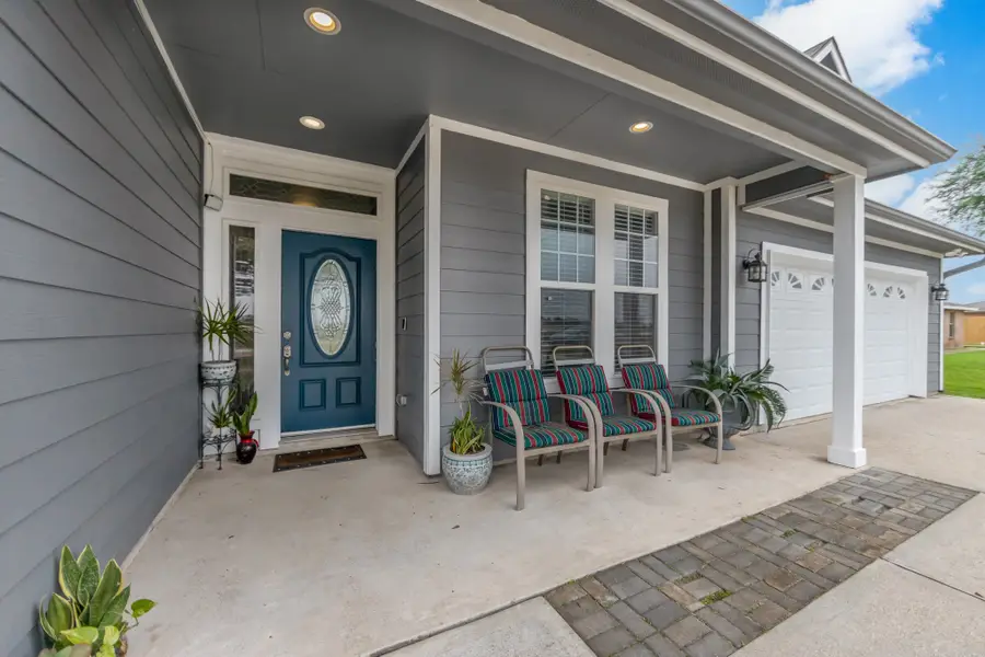 515 Dahila Street, Waller, TX 77484 - Image #3