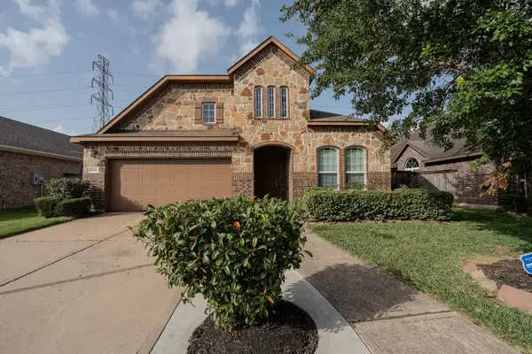 1991 Honey Meadow Lane, Pearland, TX 77089