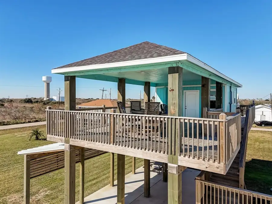 109 Ocean Tide Drive, Crystal Beach, TX 77650 - #3