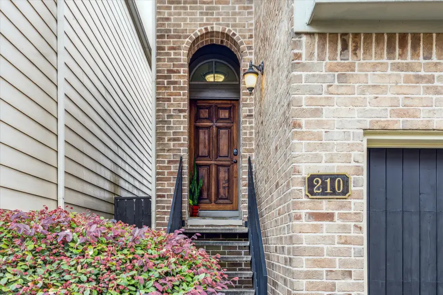 210 Grove Street, Houston, TX 77020 - Image #3